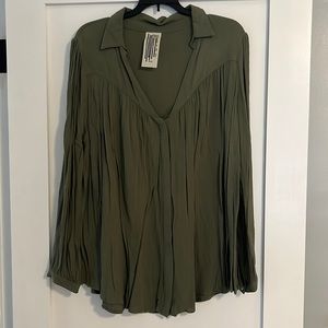Free people top. Size M.